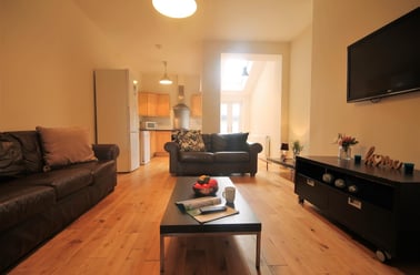 Osborne Road, Jesmond, Newcastle - Image 2